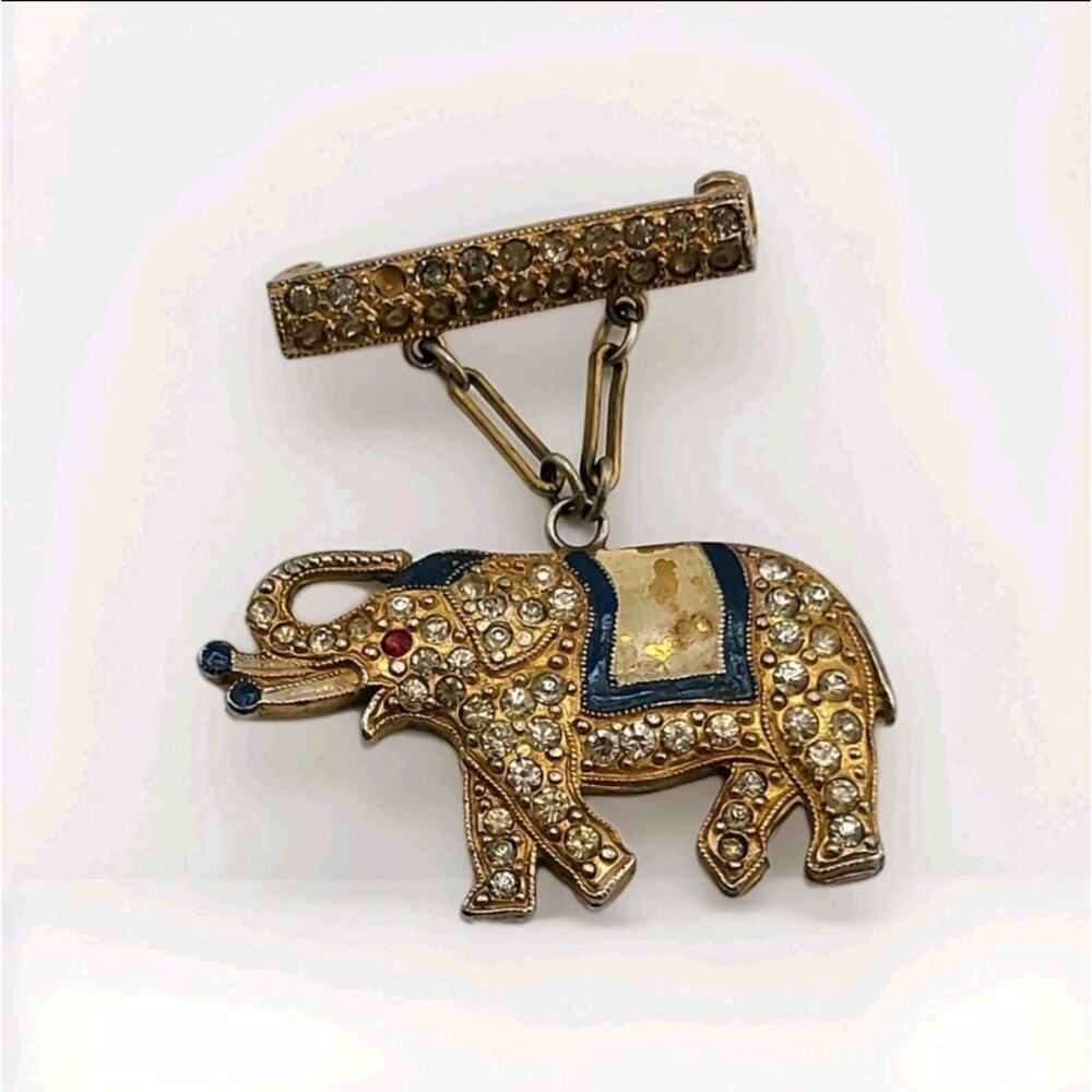 Vintage 1940s Rhinestone Elephant Dangle Brooch Gold Tone Enamel Saddle...